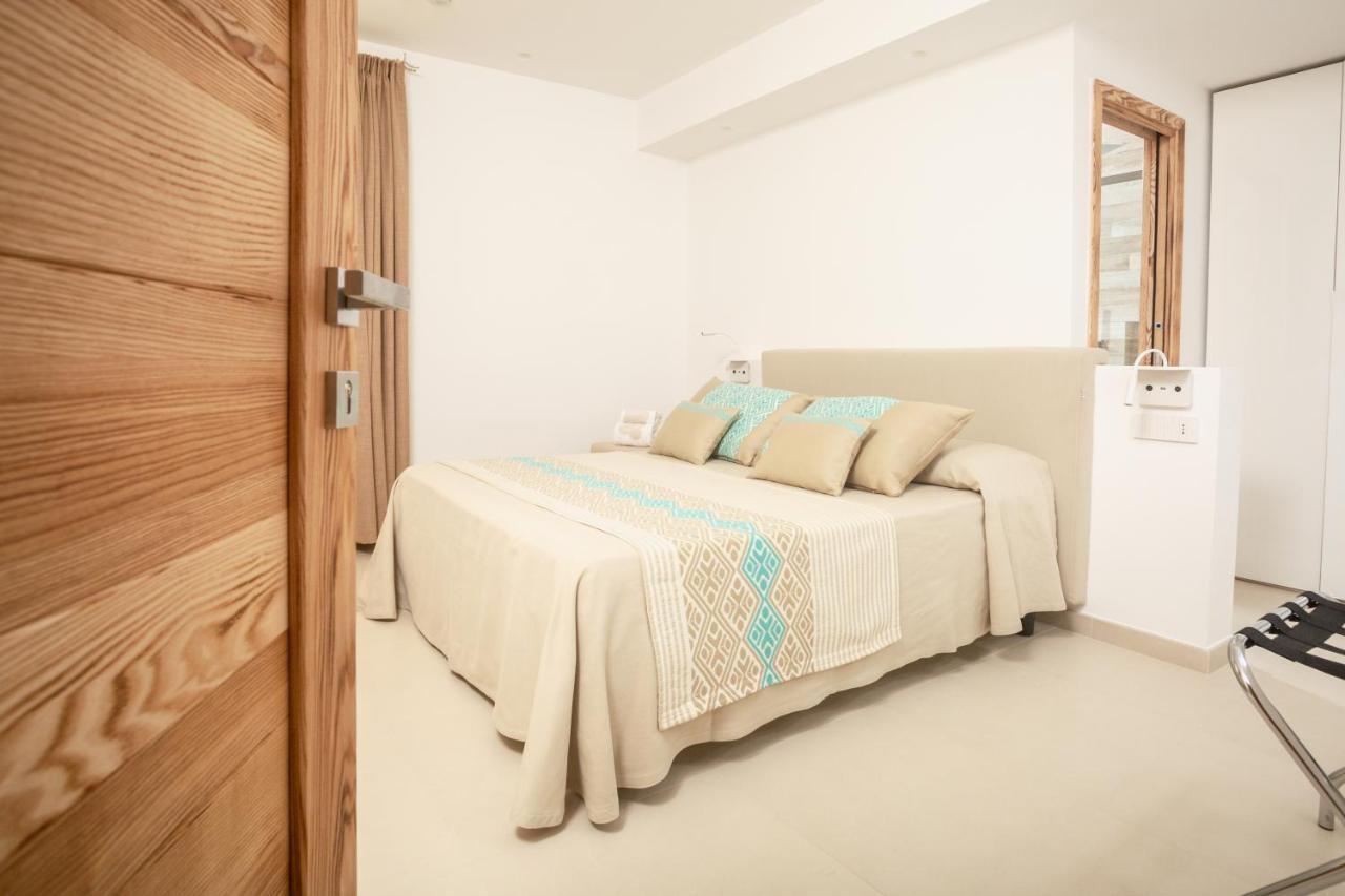 Assaje' Luxury Rooms Санта-Тереза-Галлура Экстерьер фото